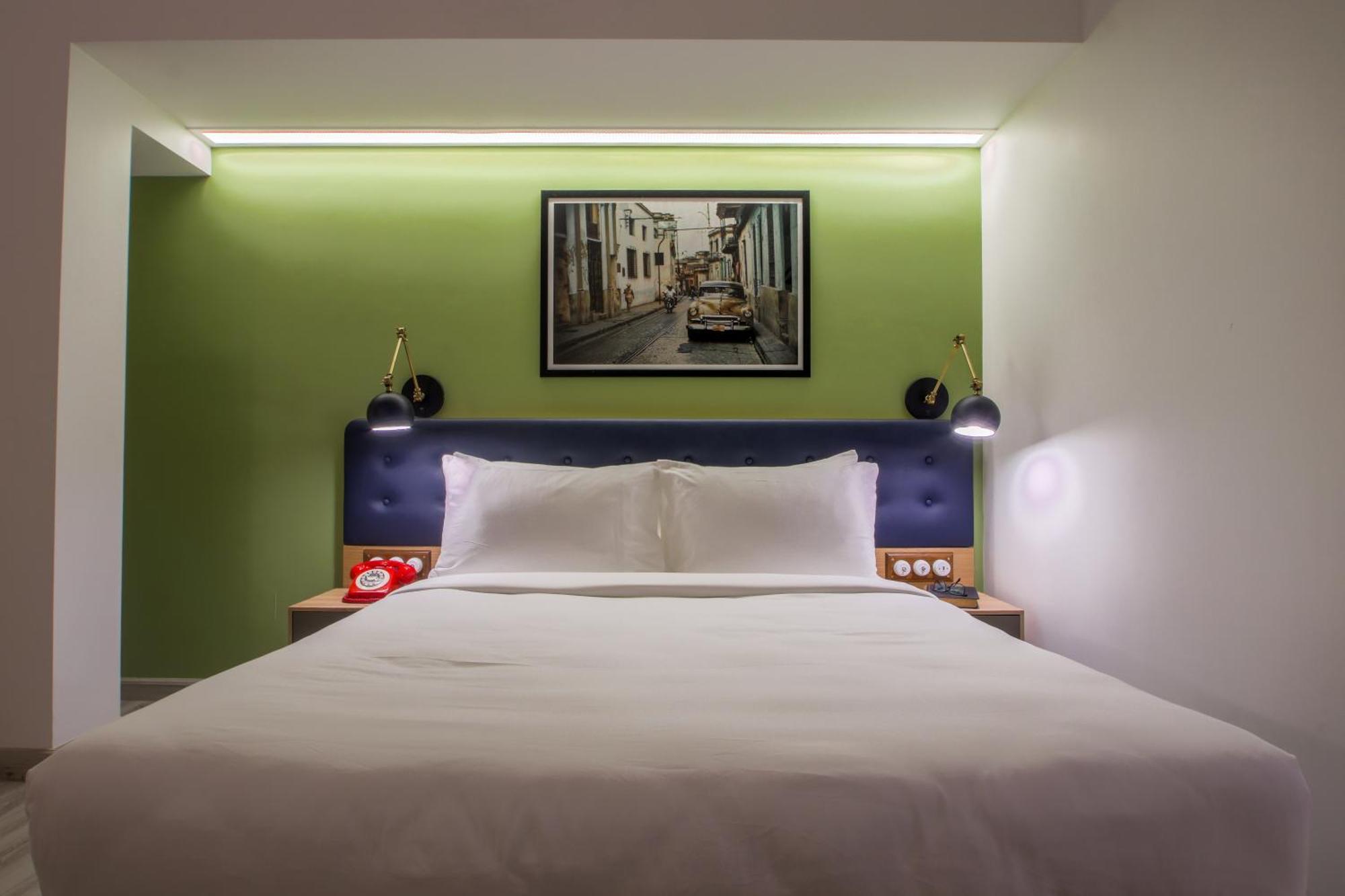 Executive Double or Twin Room on Food & Beverage,1257081340:JPEG